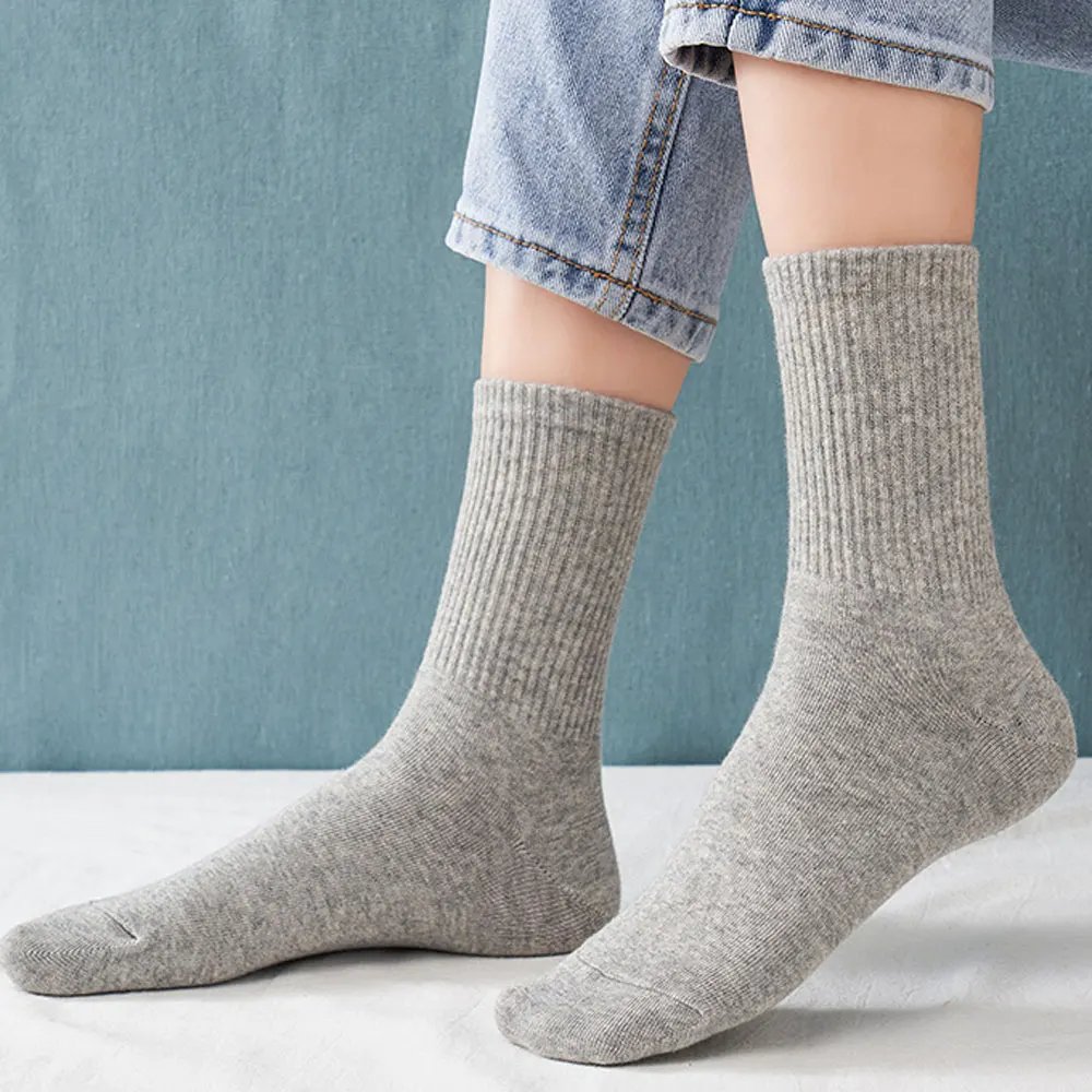 5 Pairs Women White Socks Cotton Harajuku Korean Style Socks For Girl And Boys School Middle Tube Socks