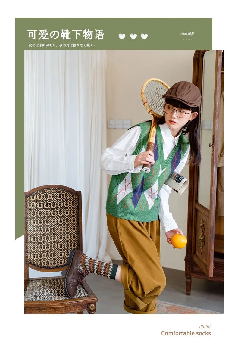 High Quality Fashion Vintage Warm Cotton Sock Autumn Winter Lady Thick Casual Girl Middle Tube Socks for Women