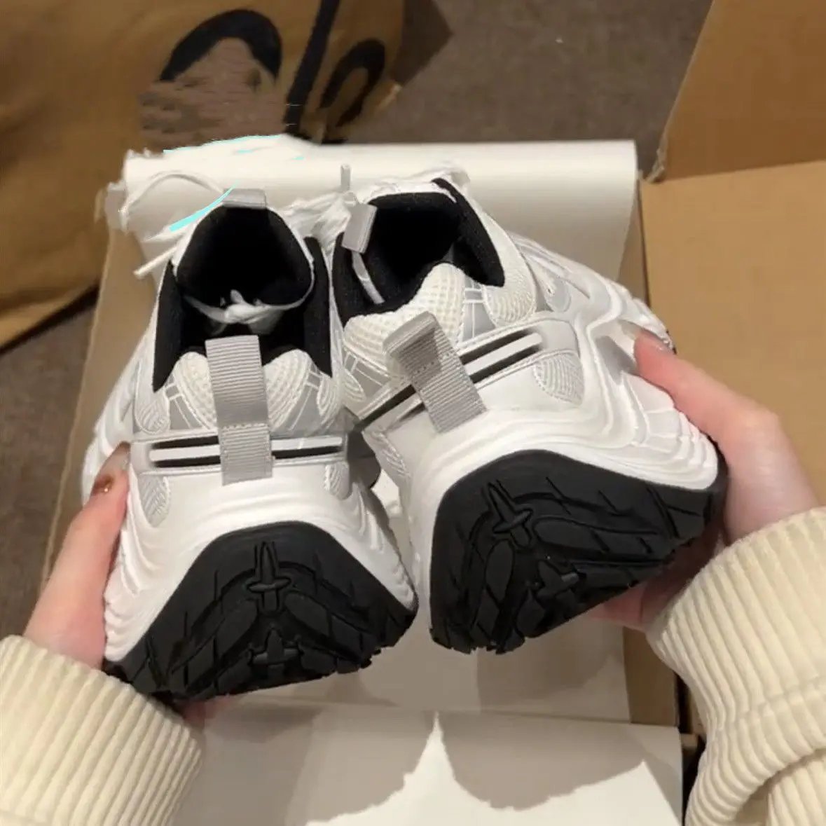 Versatile Daddy Shoes Women's 2025 New Thick-soled Heightening Super Soft Breathable Lightweight Casual Sports Shoes Women Shoes