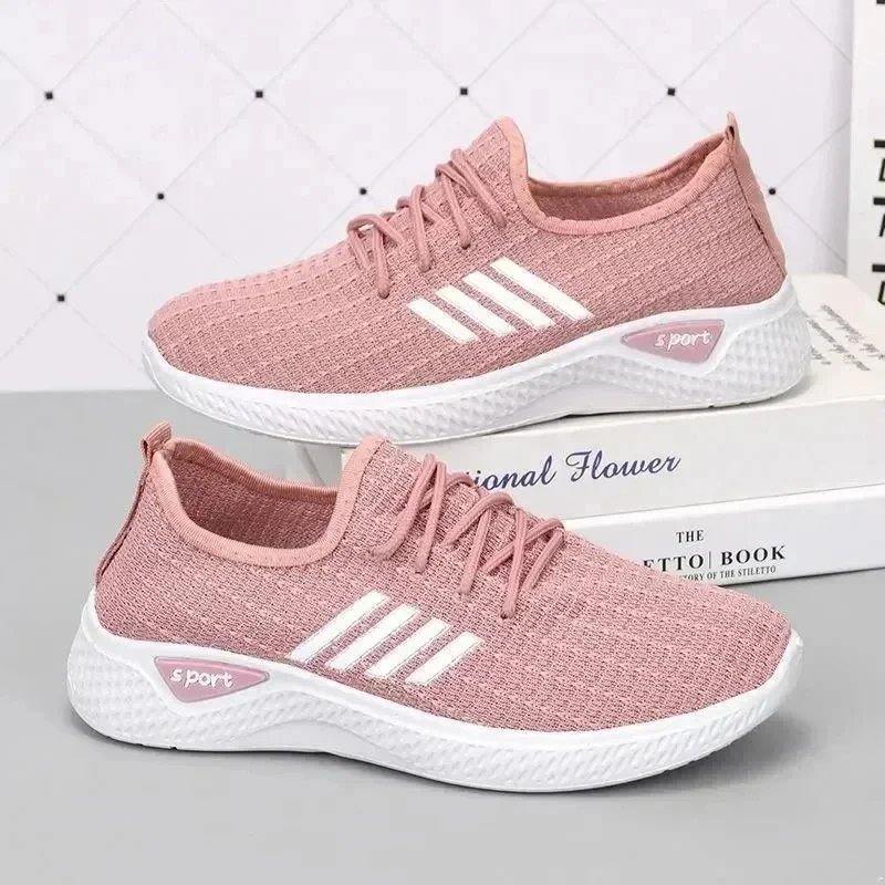 Woman Mom Shoes Mesh Low-Top Running Student Shoes Trendy Shoes New Fly-Knit Sneakers Spring and Summer Soft Bottom Casualshoes