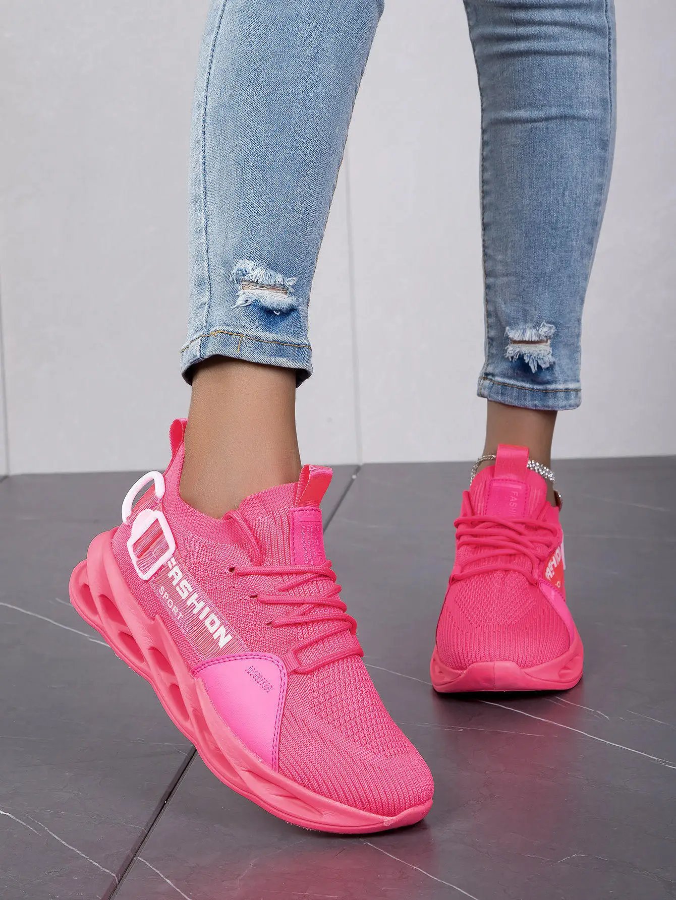 Hot Sale Fashion Purple Casual Sneakers Women Men Blade Running Shoes Big Size 48 Light Breathable Sports Shoes Men Mesh Sneaker Hot Sale Fashion Purple Casual Sneakers Women Men Blade Running Shoes Big Size 48 Light Breathable Sports Shoes Men Mesh Sneaker