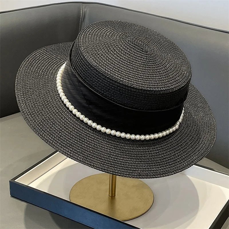 Elegant Women s Wide Brim Straw Hat with Pearl Embellishments for Stylish UV Protection at the Beach or on Holiday