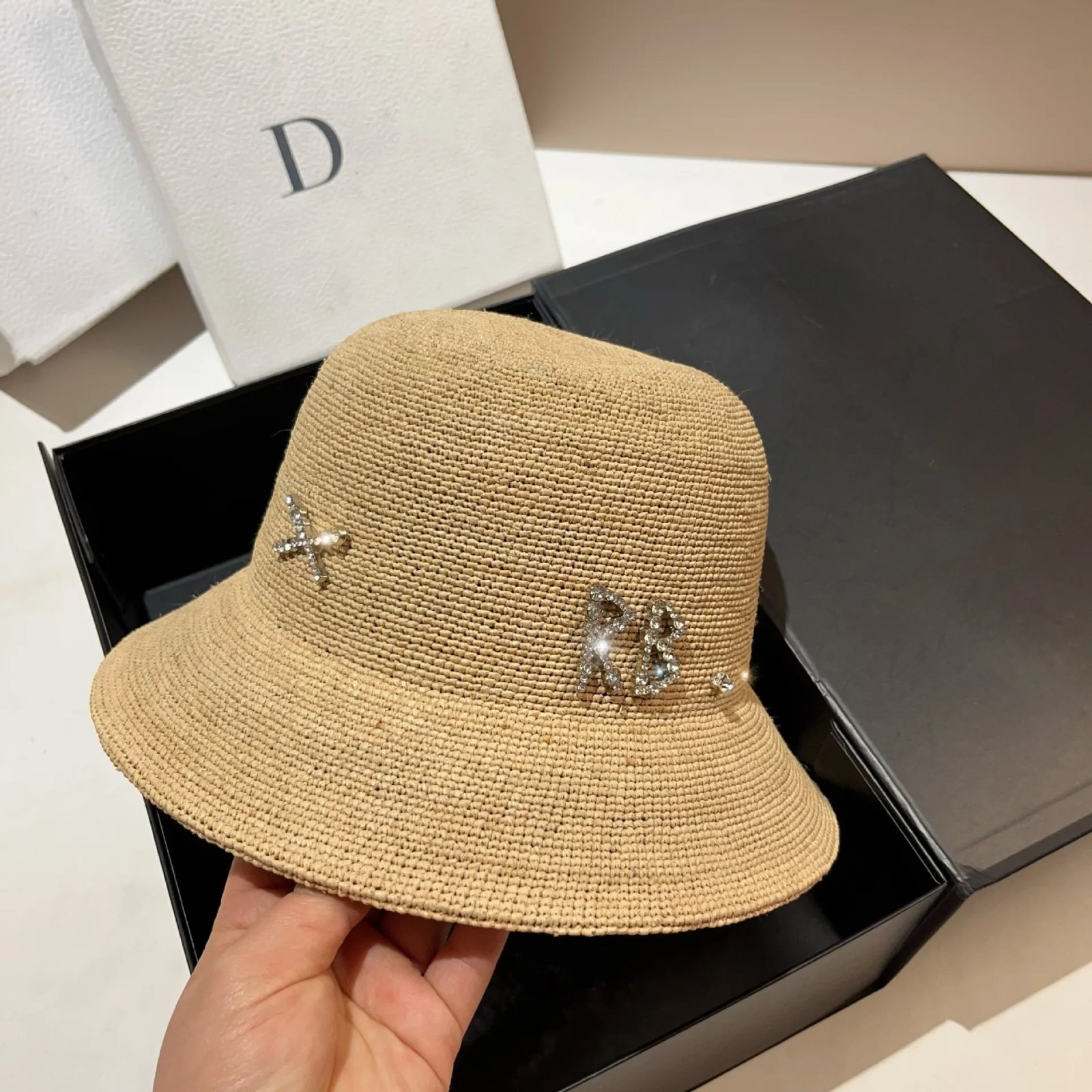 Designer  Raffia Straw Bucket Hat Women Summer Bikini Beach Hat Female Korean Travel Sun Protection Breathable Fisherman Hat