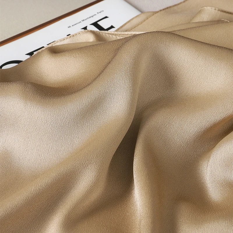 2024 Luxury Brand Spring Large Long Pashmina Women Scarf Solid Silk Shawl Wrap Lady Beach Fashion Female Bandana Cover Echarpe