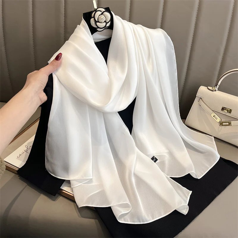2024 Luxury Brand Spring Large Long Pashmina Women Scarf Solid Silk Shawl Wrap Lady Beach Fashion Female Bandana Cover Echarpe