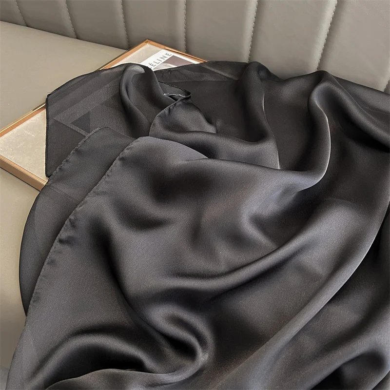 2024 Luxury Brand Spring Large Long Pashmina Women Scarf Solid Silk Shawl Wrap Lady Beach Fashion Female Bandana Cover Echarpe
