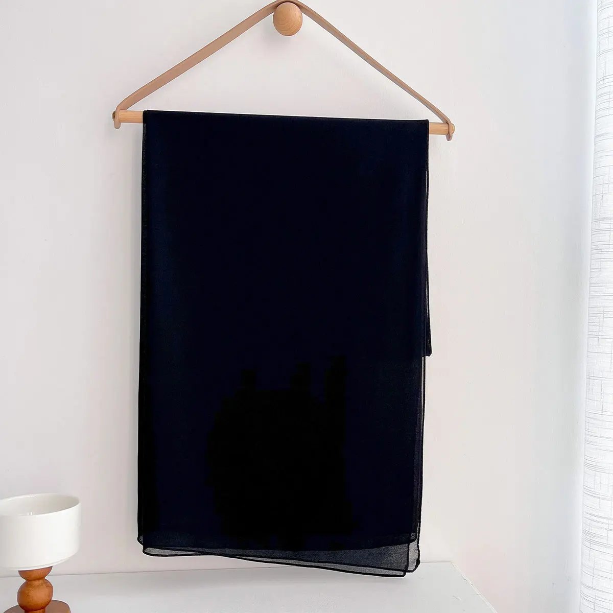 2025 New Elegant Modest Women Bubble Chiffon Solid Color Muslim Head Scarf Ladies Shawl and Wrap Female Foulard Hijab Stoles