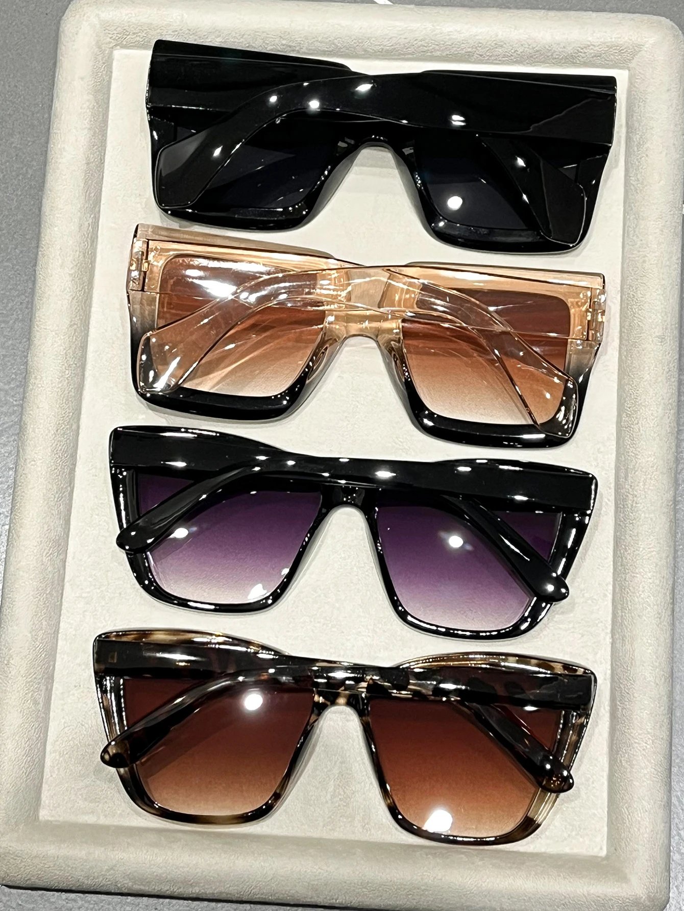 4PCS Classic Fashion Cat Eye&Square Plastic Frame Women Sunglasses For Men Daily Life Shades Eyewear Accessories.