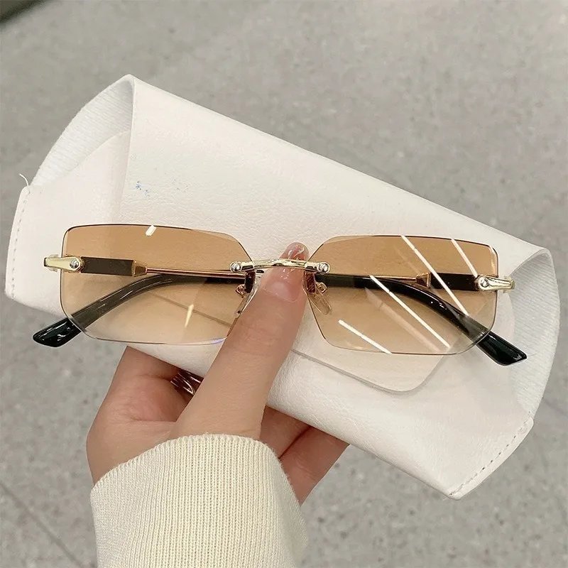 Vintage Rectangle Oval Sunglasses Women Men Metal Frame Clear Lens Glasses Eyewear
