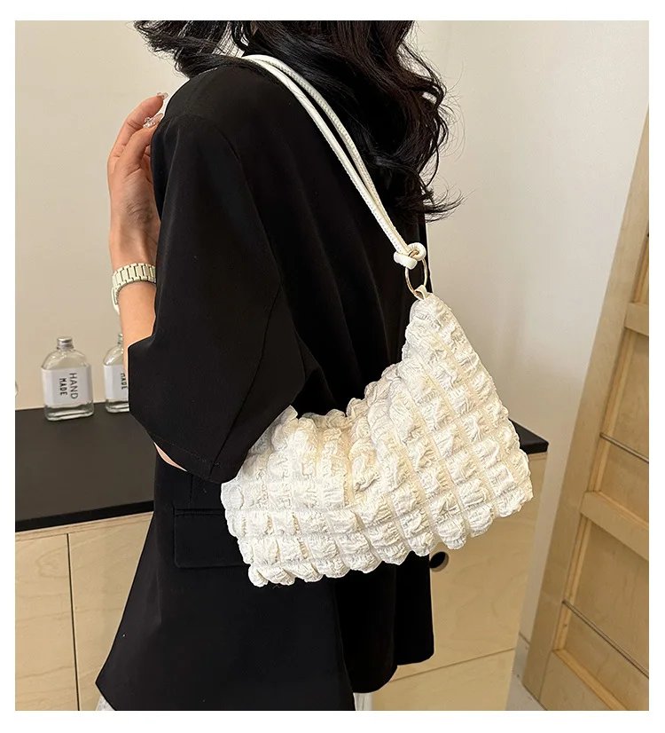 Canvas Wrinkle Bag for Women Shoulder Bags Pleated Bubbles Handbags Padded Casual Underarm Quilted Bag Tote Cloud Bag Purse